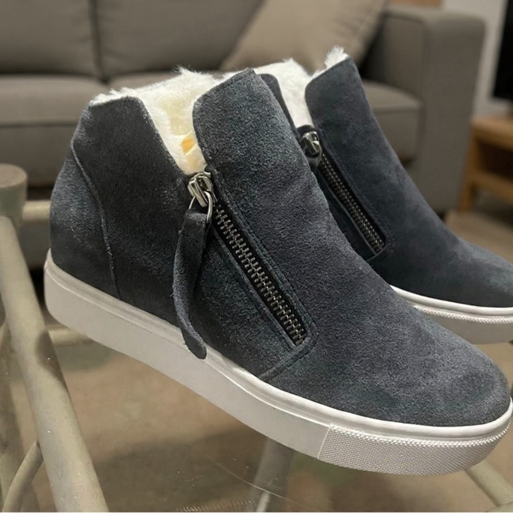 Steve Madden blue-grey  Suede fur lined Winter Boots